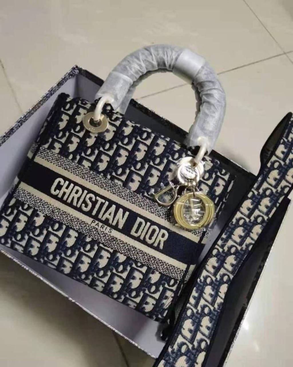 Christian Dior embroidery bag
