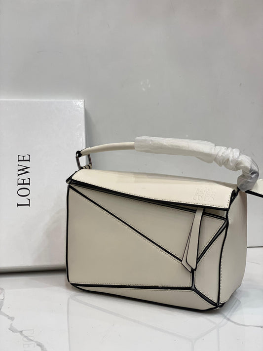Loewe LUO bag