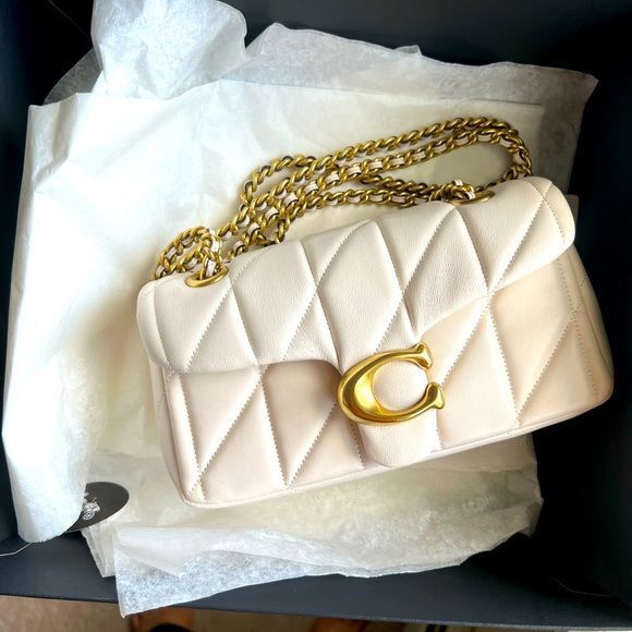 Coach quilted tabby20