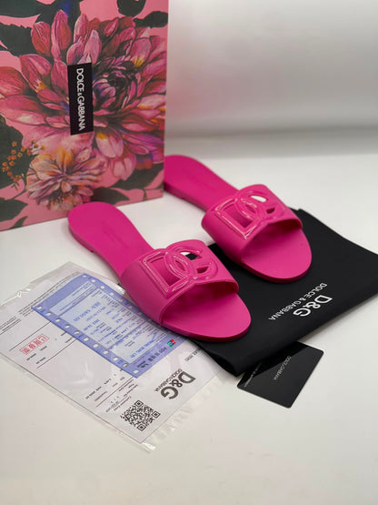 DOLACE &GABBANA rubber slides
