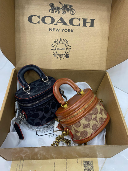 Coach trail mini