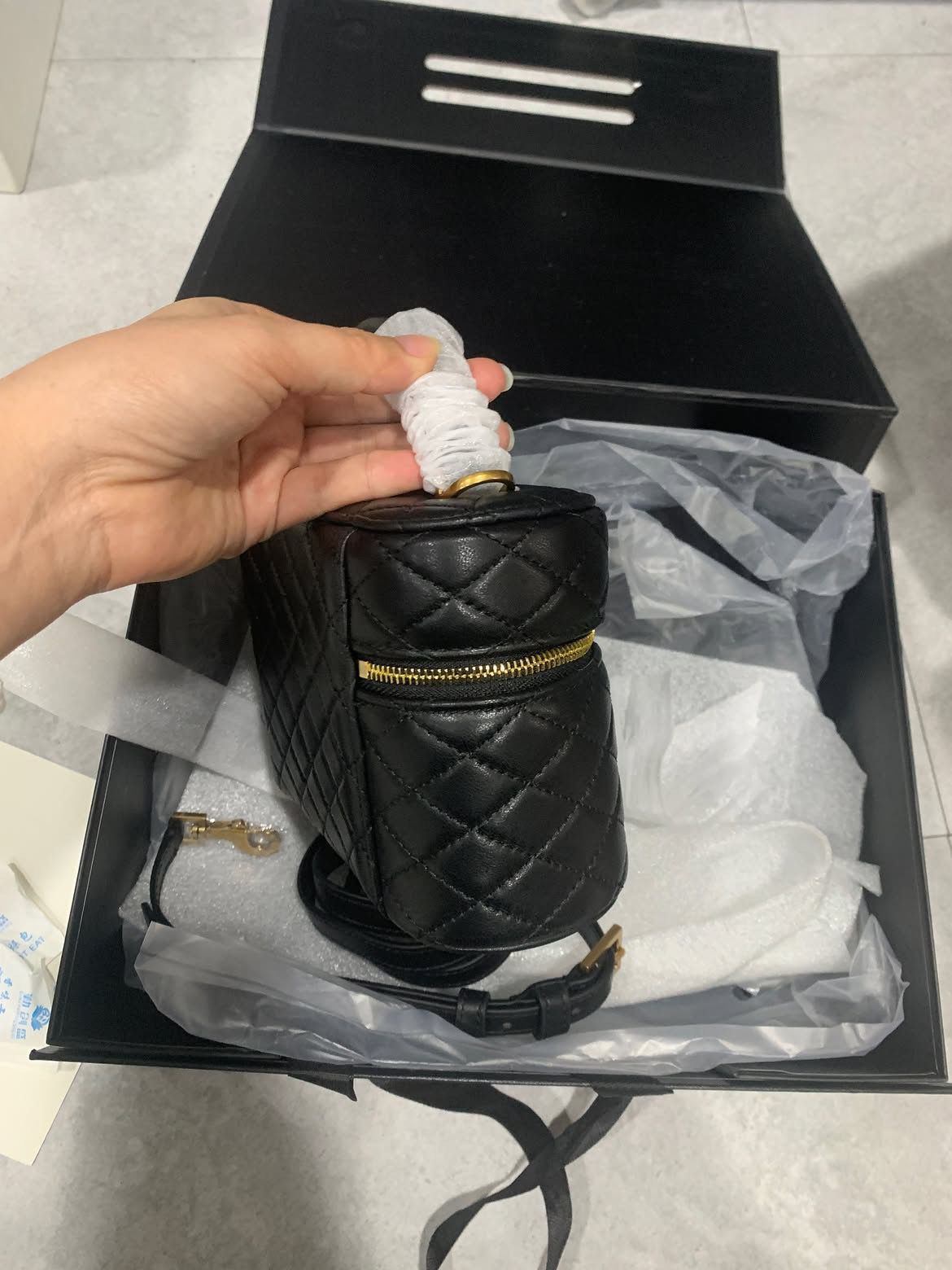 Ysl vanity
