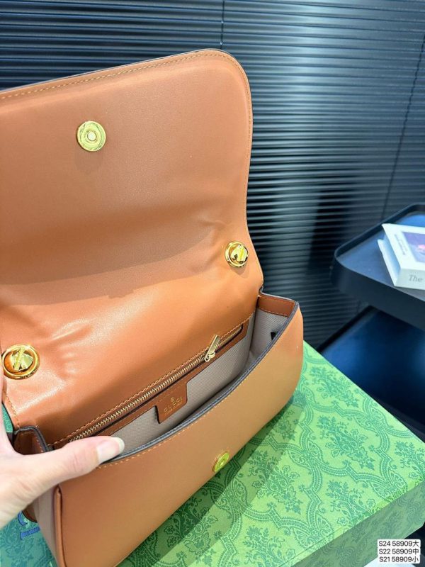 GUCCI Blondie Small Top Handle Bag - Image 3