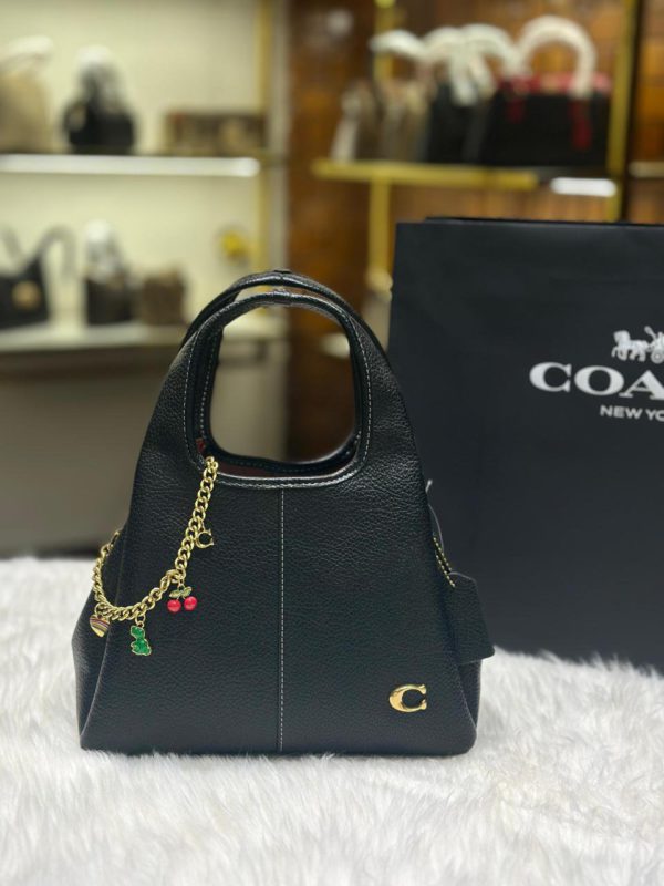 Coach Lana - Image 4